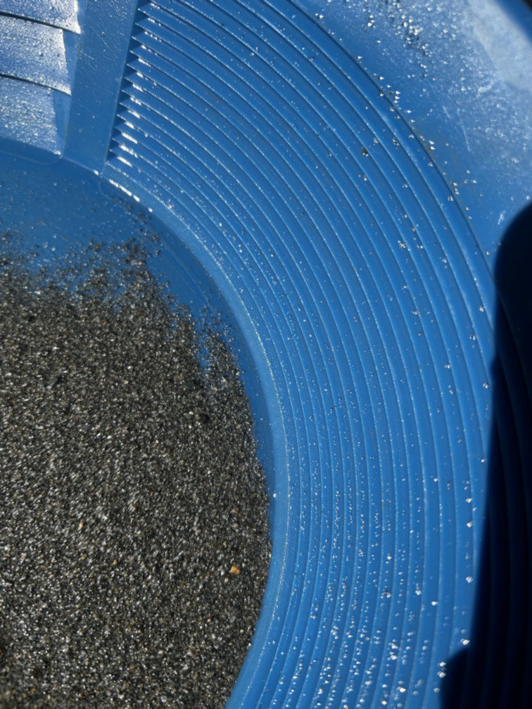 Site 1 - fine riffle panning