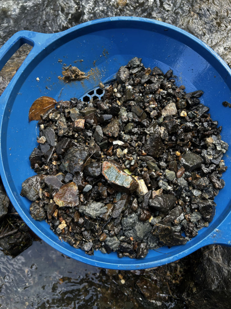 Site 3 - classification of large material